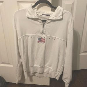 Brandy Melville Los Angeles 1984 Pullover